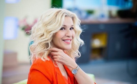 Водещата на предаването "На кафе" Гала