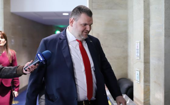  Пеевски 