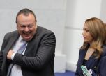Хамид Хамид (ДПС) и Рая Назарян (ГЕРБ) в Народното събрание