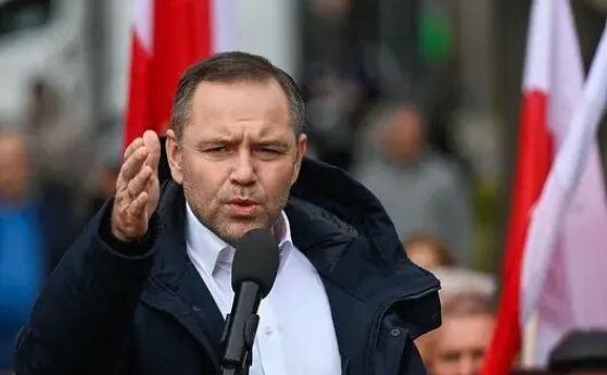 Навроцки
