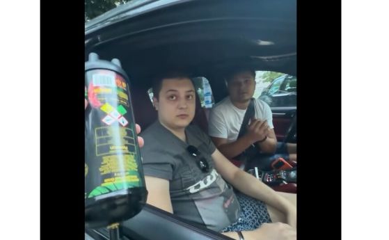 22-годишния шофьор от Пловдив, сниман с райски газ в автомобила