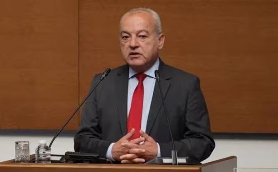 Гълъб Донев реши да защити държавния интерес в Пловдивския панаир