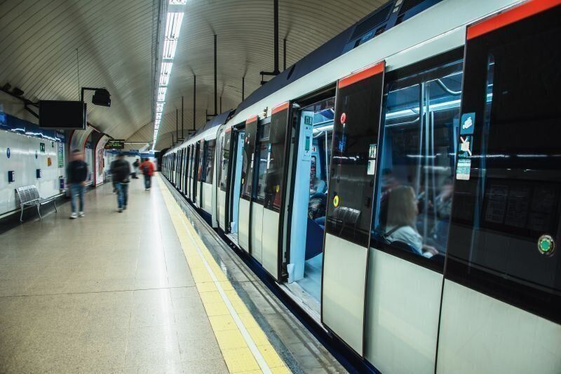 Метрото в София