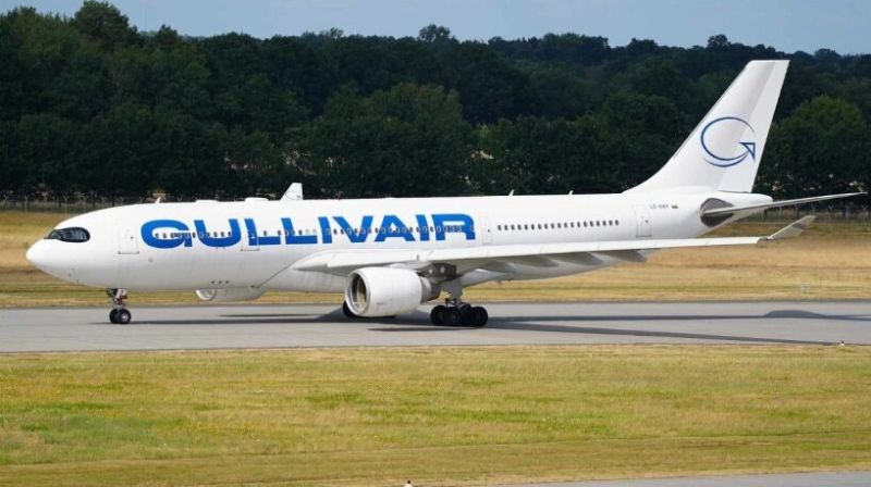 Самолет на GullivAir