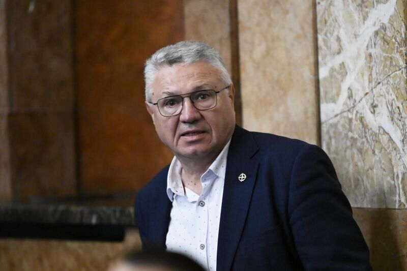 Велизар Шаламанов