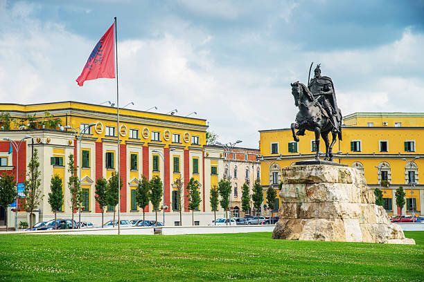 Тирана