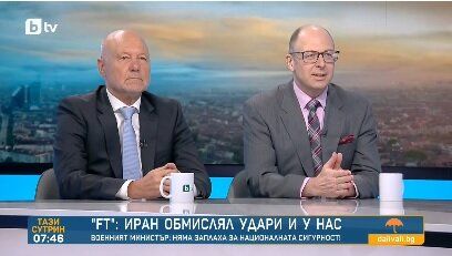Тодор Тагарев (ляво) и Йордан Божилов