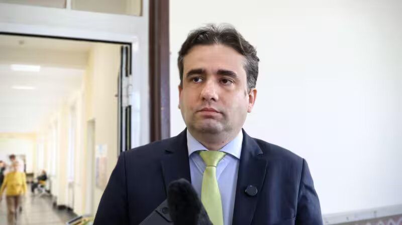 Божидар Божанов