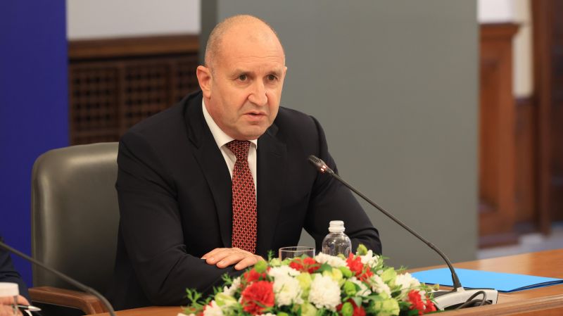 Румен Радев