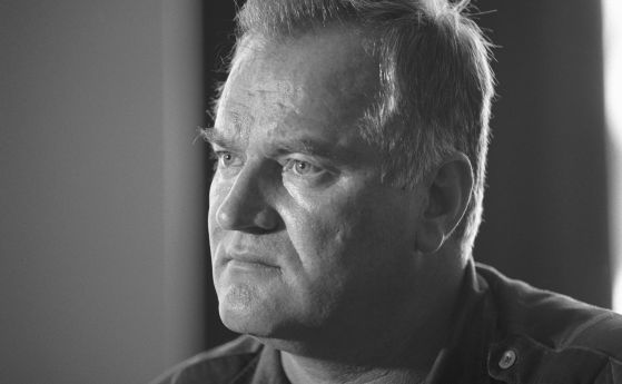 Хърватия: Държавни и военни почести за Младич биха затворили вратата на Сърбия за ЕС