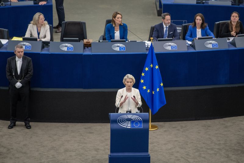 Урсула фон дер Лайен в Европейския парламент в Страсбург