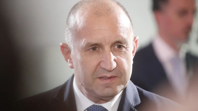 Румен Радев