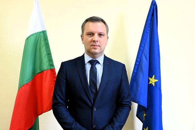 Найденов