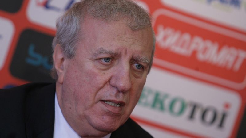 Александър Томов