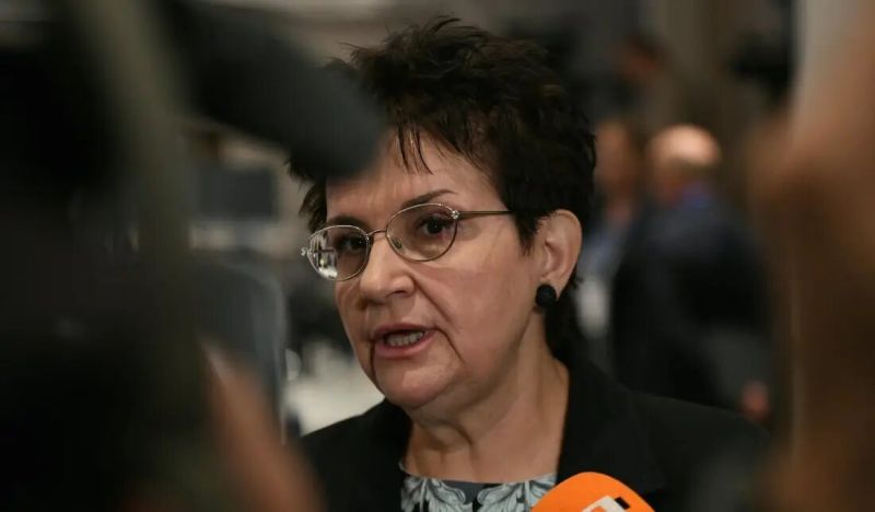 Людмила Петкова