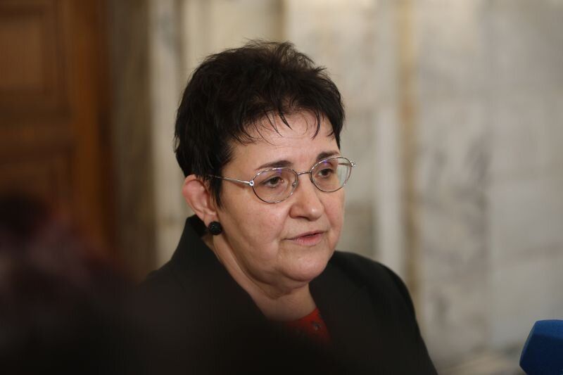 Людмила Петкова