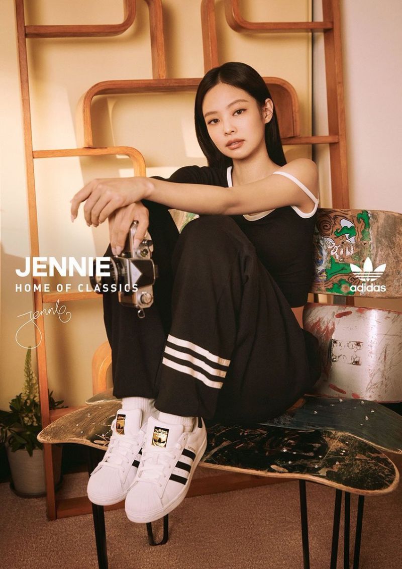 Jennie от BLACKPINK