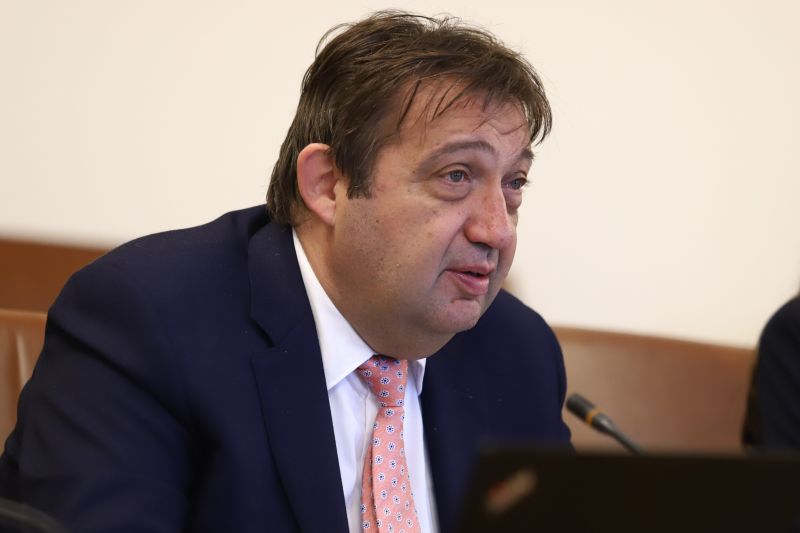 Министър Иван Шишков