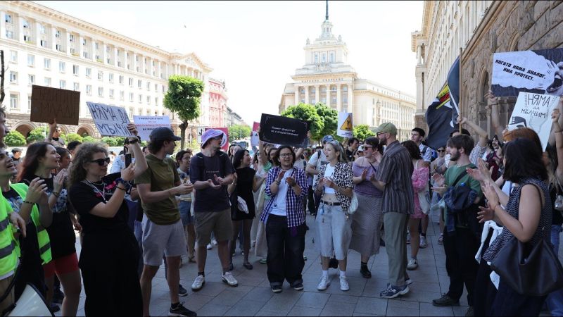 Протестиращи студенти