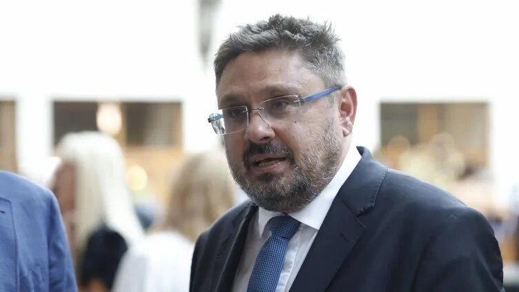 БТА не даде информация за задграничните командировки на генералния си директор Кирил Вълчев и профуканите средства.