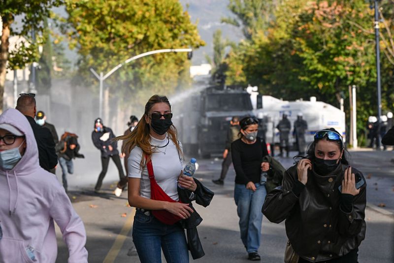 Тирана, протести