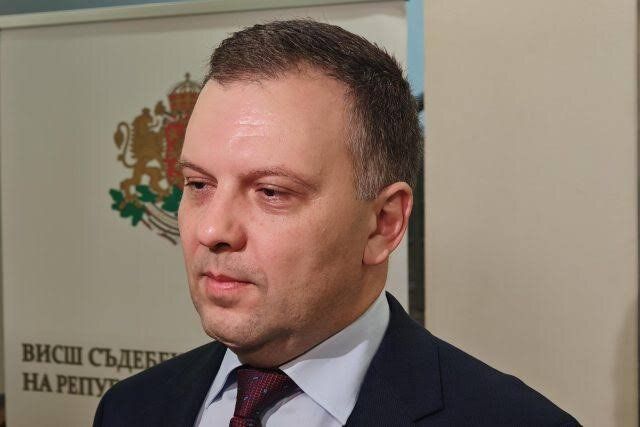 Николай Найденов