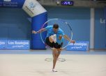 Татковци на гимнастички изиграха съчетания с обръчи slid