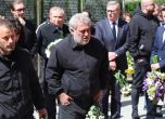 Близки и приятели изпратиха големия актьор Васил Банов (СНИМКИ) slid