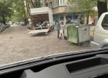 Хората vs. мафията - вижте как софиянци помагат в кризата с боклука (снимки) slid