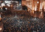 Авторът на най-хубавите снимки от протестите разреши на всички да ги използват (Галерия) slid
