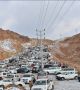 В района на планините Табук в Северозападна Саудитска Арабия падна сняг на 26 януари и жителите на близките градове излязоха да се насладят на рядкото явление. Най-силният снеговалеж бе в планината Ал-Лауз, която се премени в бяло и мнозина се възползваха от възможността да покарат шейни и да си организират пикник с огън на открито.  Снимка: SAUDI - VIBES